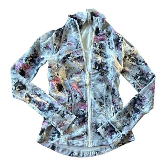 lululemon athletica Tops - LULULEMON Define Jacket Floral 🌸 - Size 6